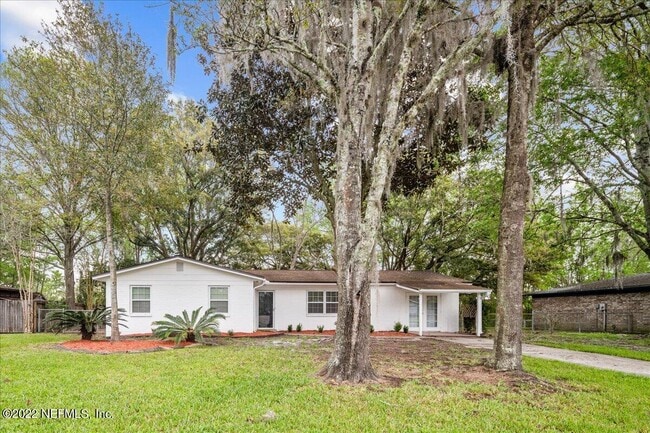 1683 Morningside Dr