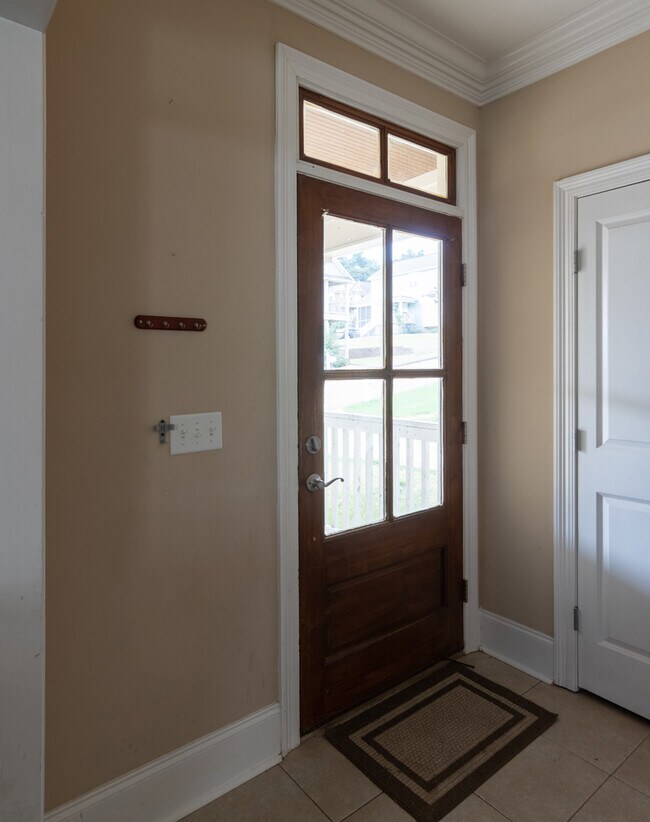 Photo - 131 Edgewood Blvd