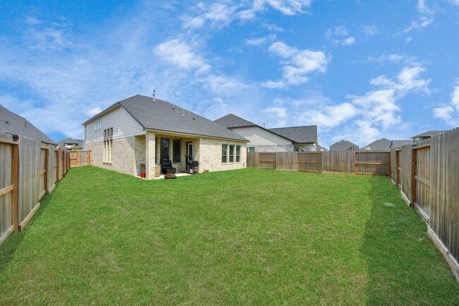 Building Photo - 31411 Weathered Cabin Ct