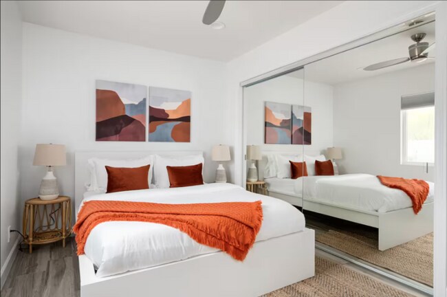 Photo - 5601 E Sylvia St