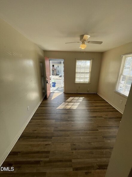 Building Photo - 1007 Tipton St