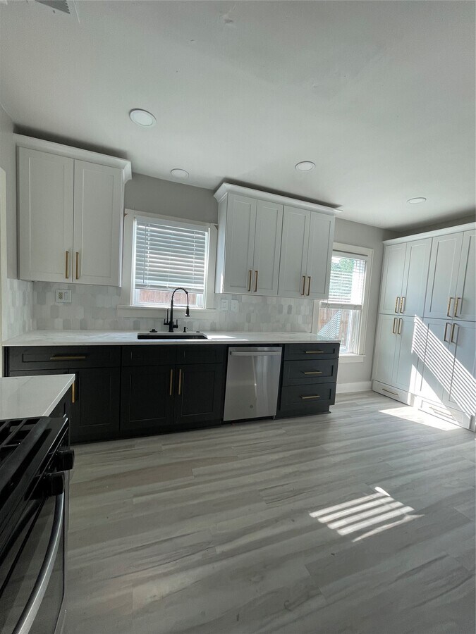 Photo - 3020 Arbor St