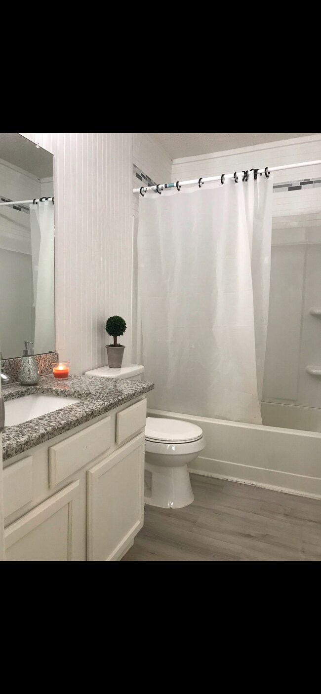 Photo - 813 Lexington Rd