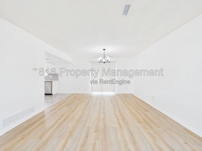 504 Spring Ave
