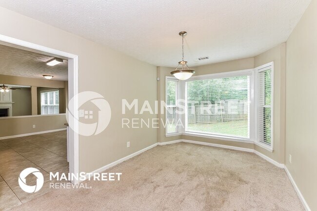 Photo - 3909 Wintersweet Dr