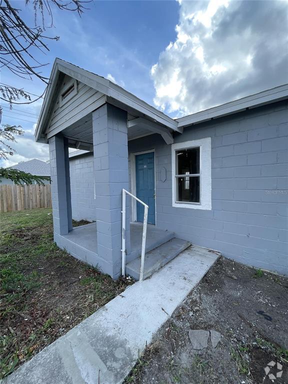 Building Photo - 109 Washington St Rental