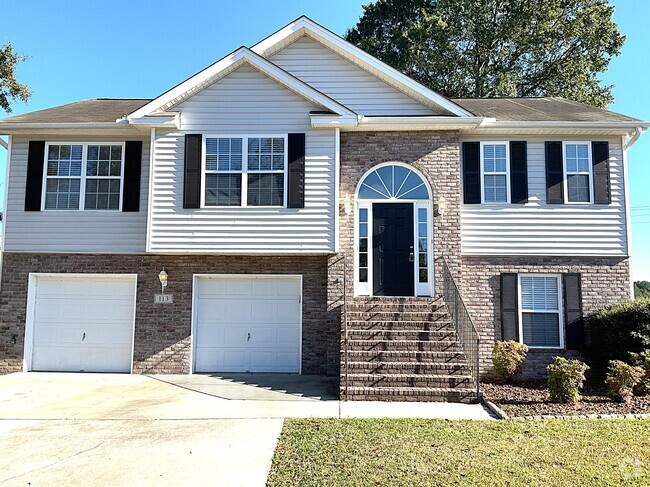 Building Photo - 113 Longbourne Way Rental