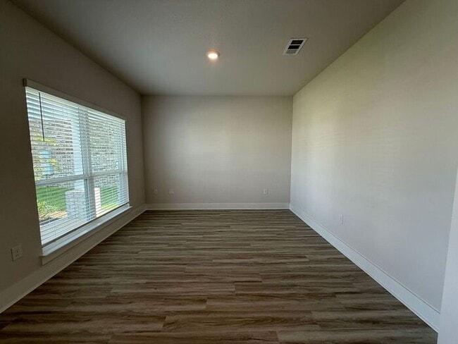 Photo - Gulf Breeze - Deer Ridge Crossing - 4 bedroom, 2.5 bathroom - New Construction