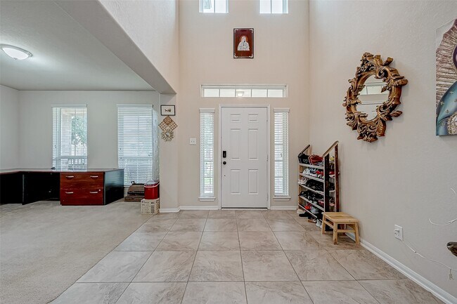 Photo - 4815 Hackamore Brook Ct