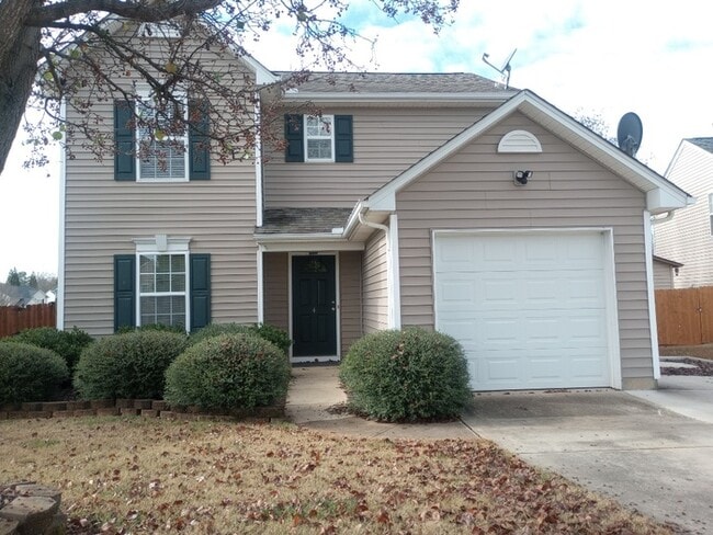 Building Photo - 3 Bedroom 2.5 Bathrooms