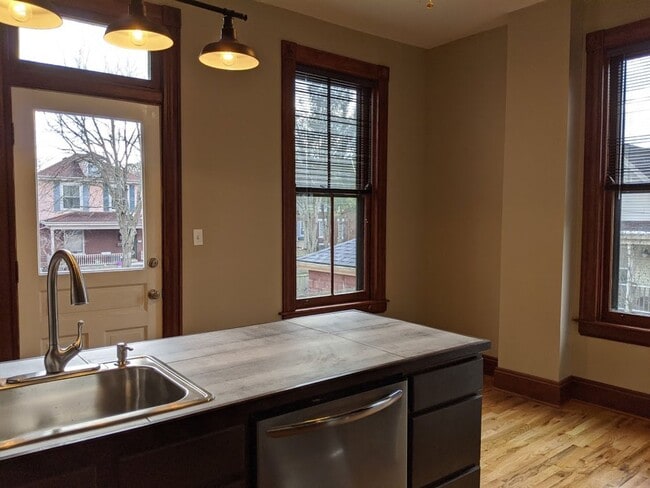 Photo - 2221 Scott St Unit 2221 Scott Blvd.