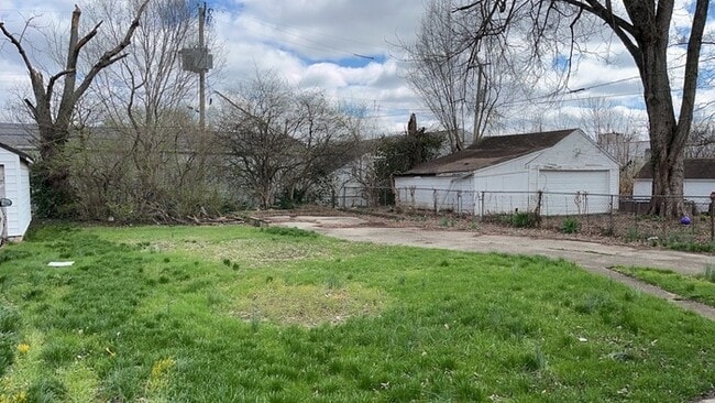 Photo - 32 Stafford Ave