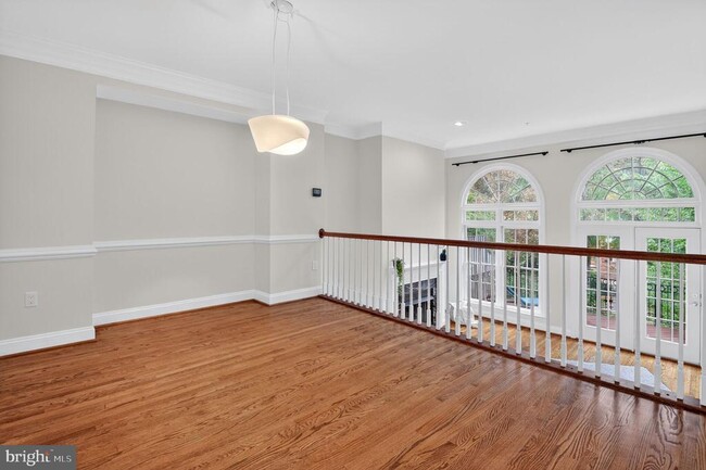 Photo - 4015 Mansion Dr NW