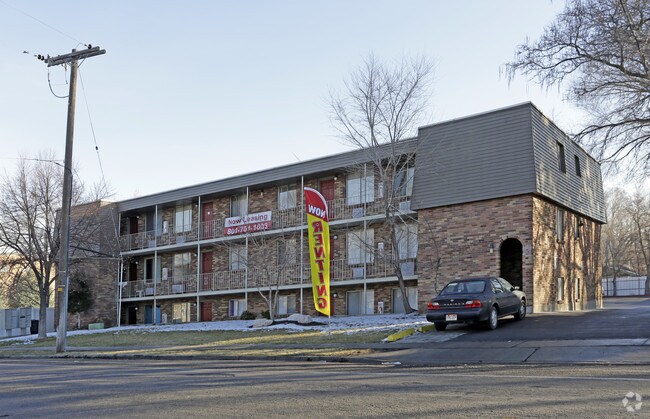 Building Photo - 2757 S 300 E
