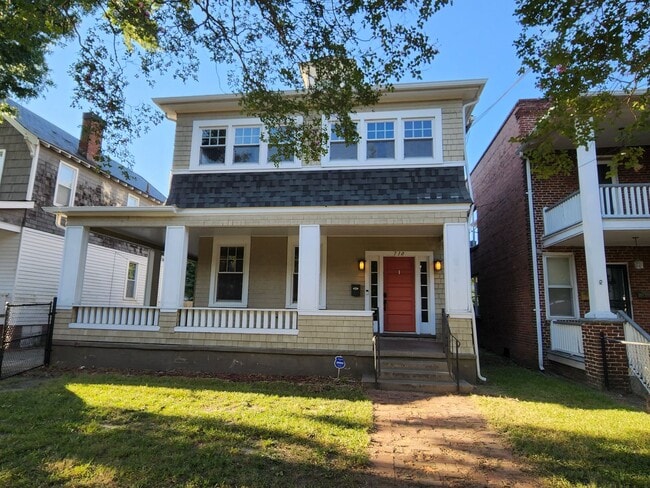 Building Photo - AVAILABLE for showing NOW for ODU FALL SEMESTER 2026!  5-Bedroom near ODU, Military Bases, Hospit...