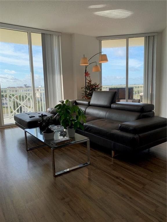 Photo - 350 N Federal Hwy Unit 715