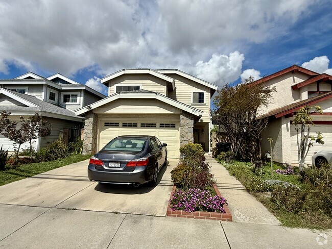 Building Photo - 9229 Ramona St Rental