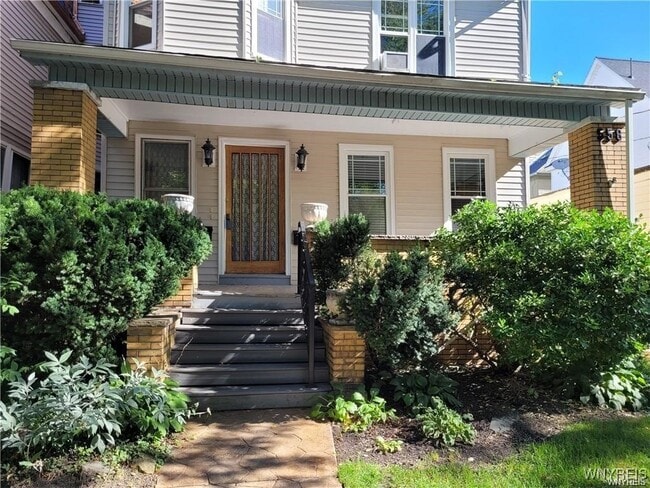 Building Photo - 558 Breckenridge St Rental