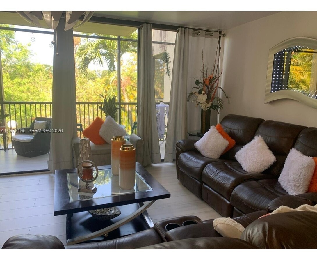 Photo - 2821 SW 87th Ave Unit 812