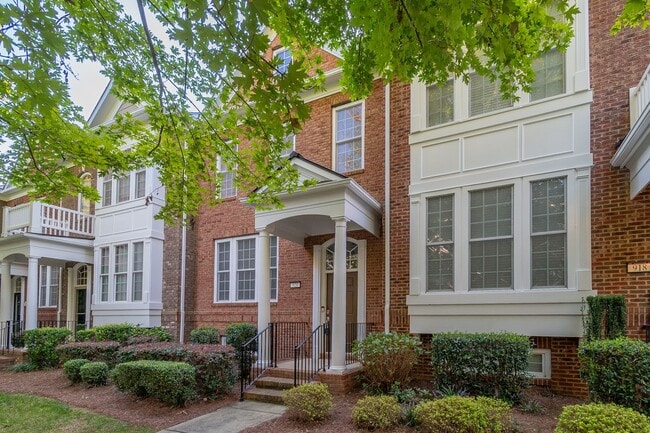 Photo - Gorgeous Townhome in the Heart of Fort Mil...