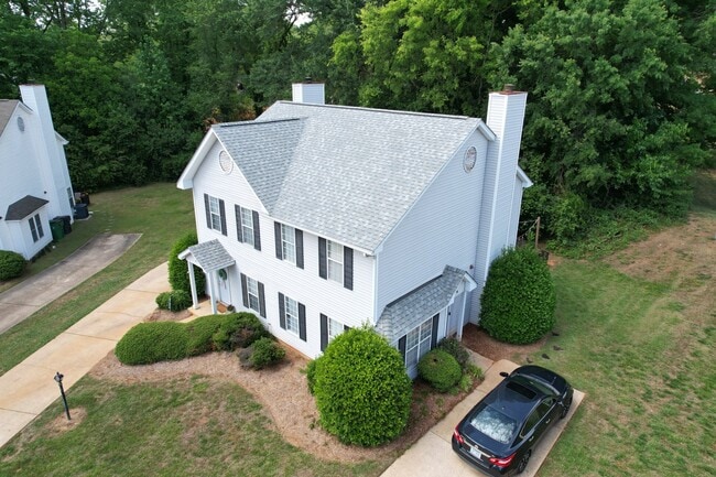 Photo - 813 Selwyn Oaks Ct Unidad B