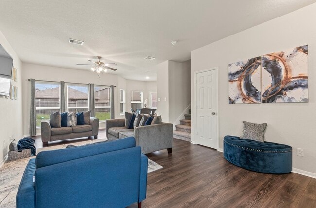 Photo - 3023 Narrow Stream Way