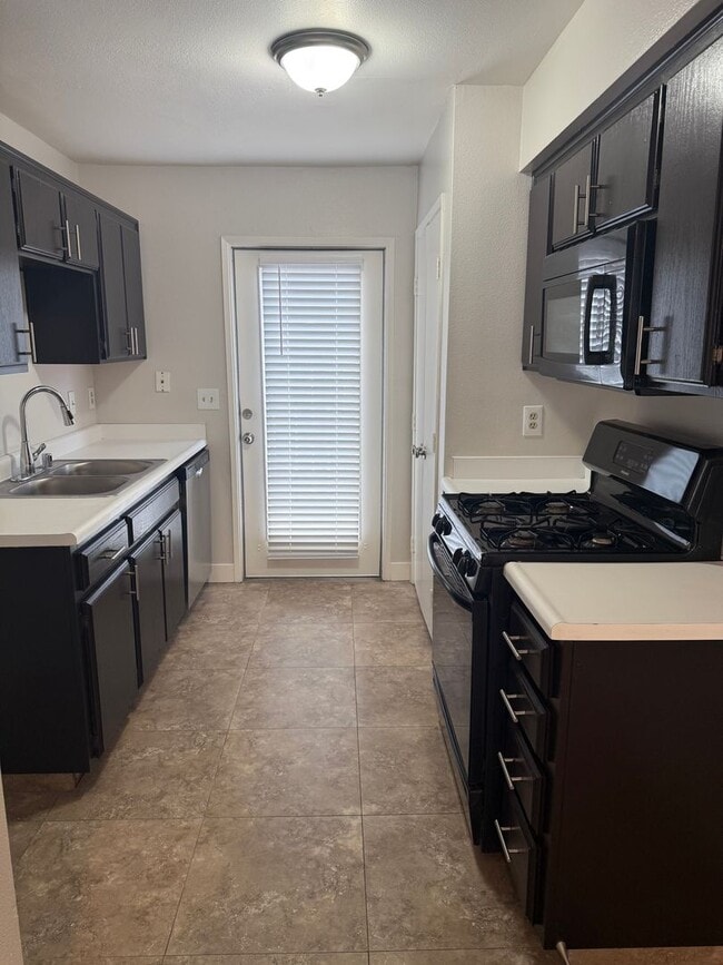 Photo - 3210 Brookfield Loop Unit 3210-C