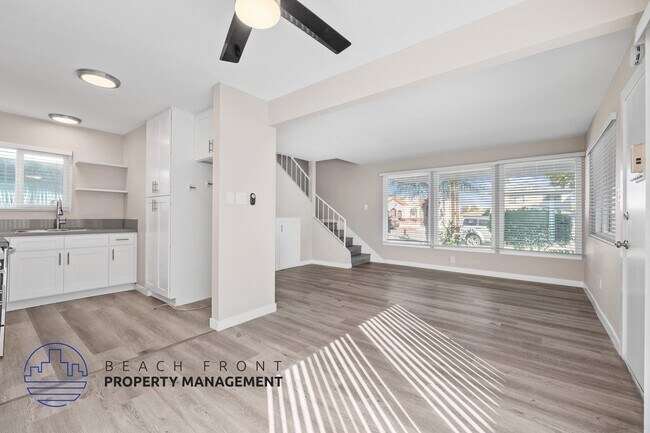 Photo - 515-517 N. Juanita Ave.