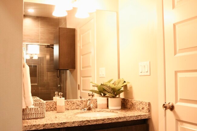 baños privados - 1510 Deer Hls Unidad 3