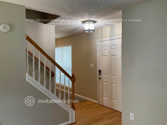 Photo - 5808 Thistlerock Ln