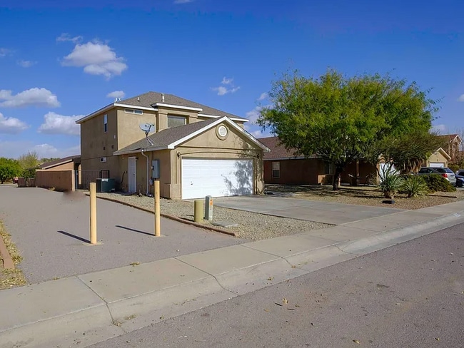 Building Photo - 2836 Meriwether St