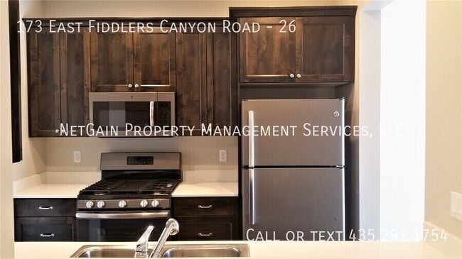 Photo - 173 E Fiddlers Canyon Rd