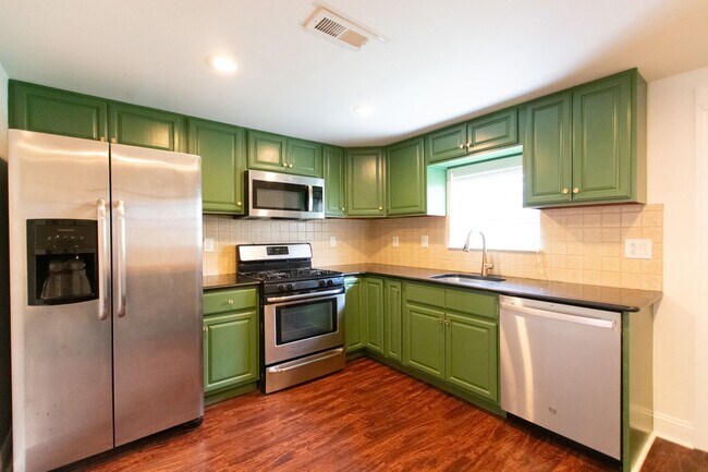 Photo - Excellent South Philadelphia Row Home