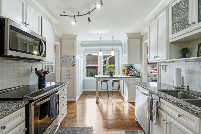 Photo - 7519 Greenlawn Rd