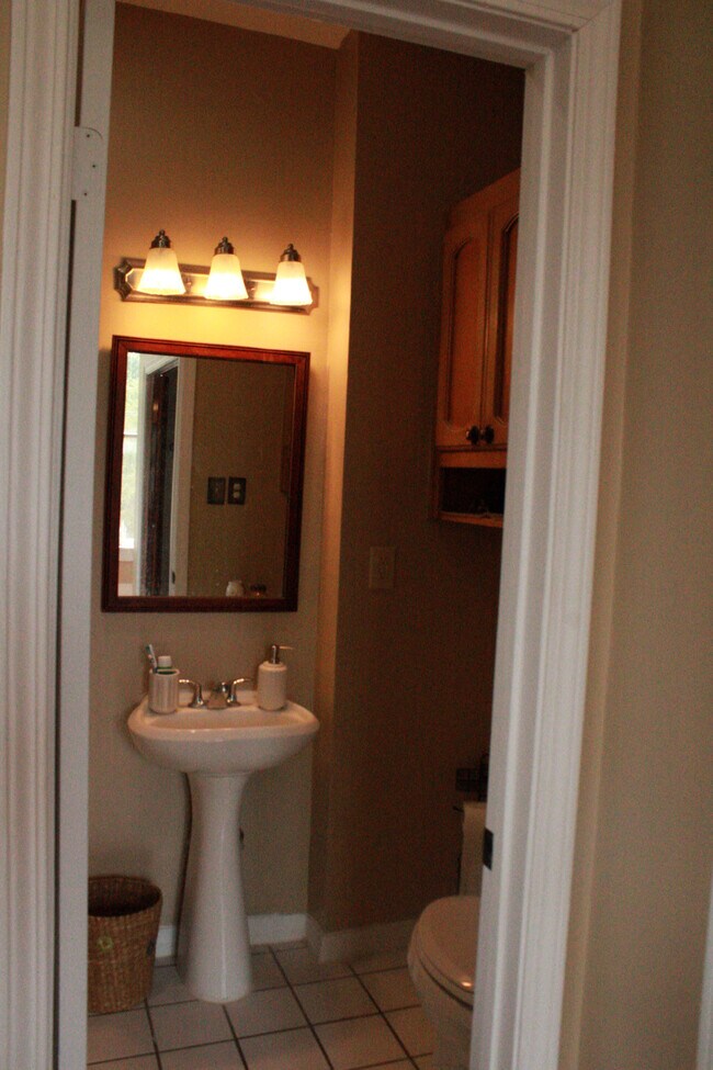 1116 Main St Apartments Natchez, MS