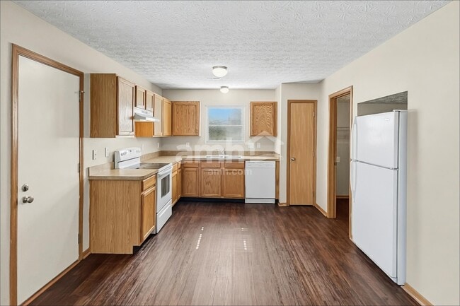 Photo - 6306 Pompano St