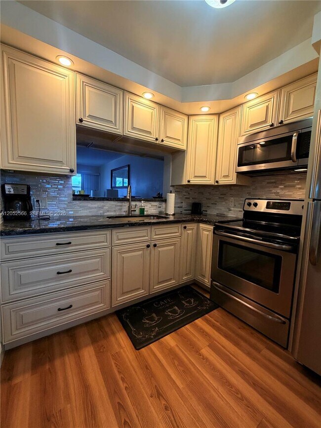 Photo - 1889 S Ocean Dr Unit 406