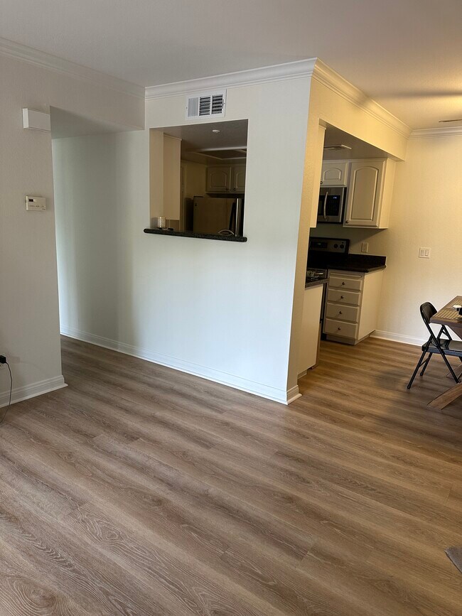 Photo - 12067 Alta Carmel Ct Unit 70