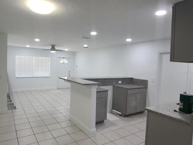 Photo - 1108 59th Ave Dr W
