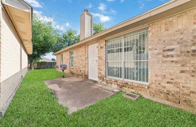 Photo - 13523 Bonilla Ln