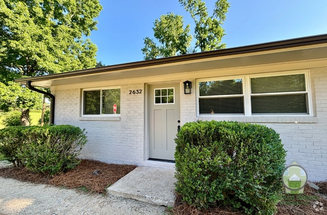 Building Photo - 2632 State Park Rd Rental