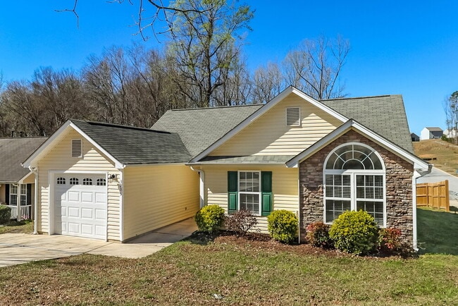 Photo - 3205 Forest Creek Ct