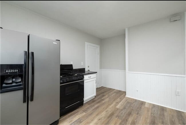 Photo - 6 Howard St Unit 2