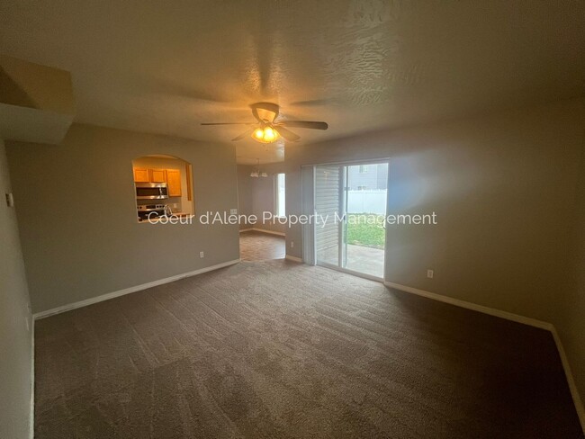 Photo - 3 bed house in The Landings
