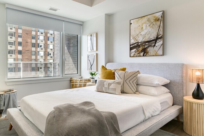 Photo - Story of Rideau & Chapel