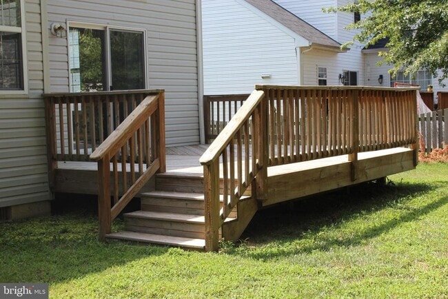 Photo - 318 Hanna Ct