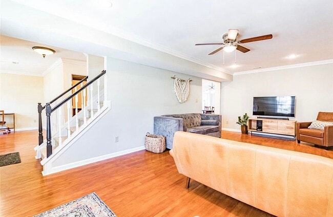 Photo - 6504 Hammersmith Dr