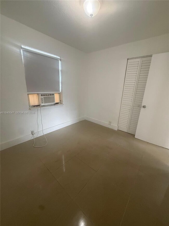 Photo - 1987 NW 155th St