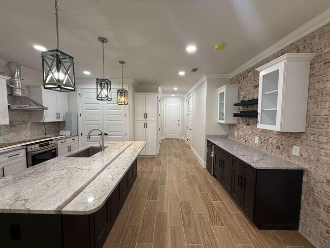 Photo - 361 County Line Rd