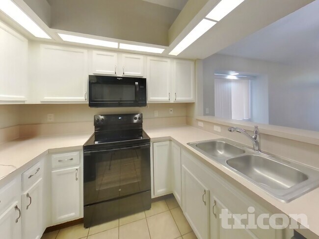 Photo - 1163 Homard Blvd E